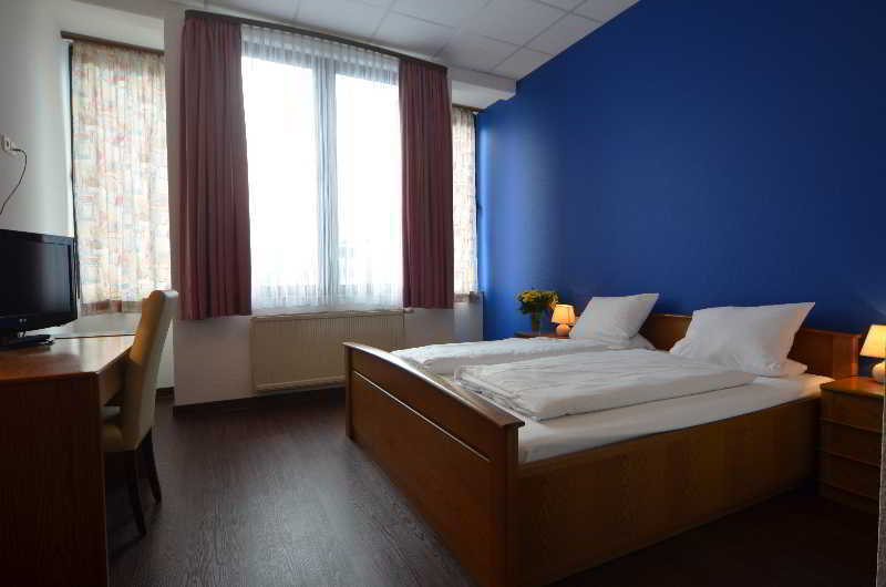 Pallas Hotel Дармщат Екстериор снимка