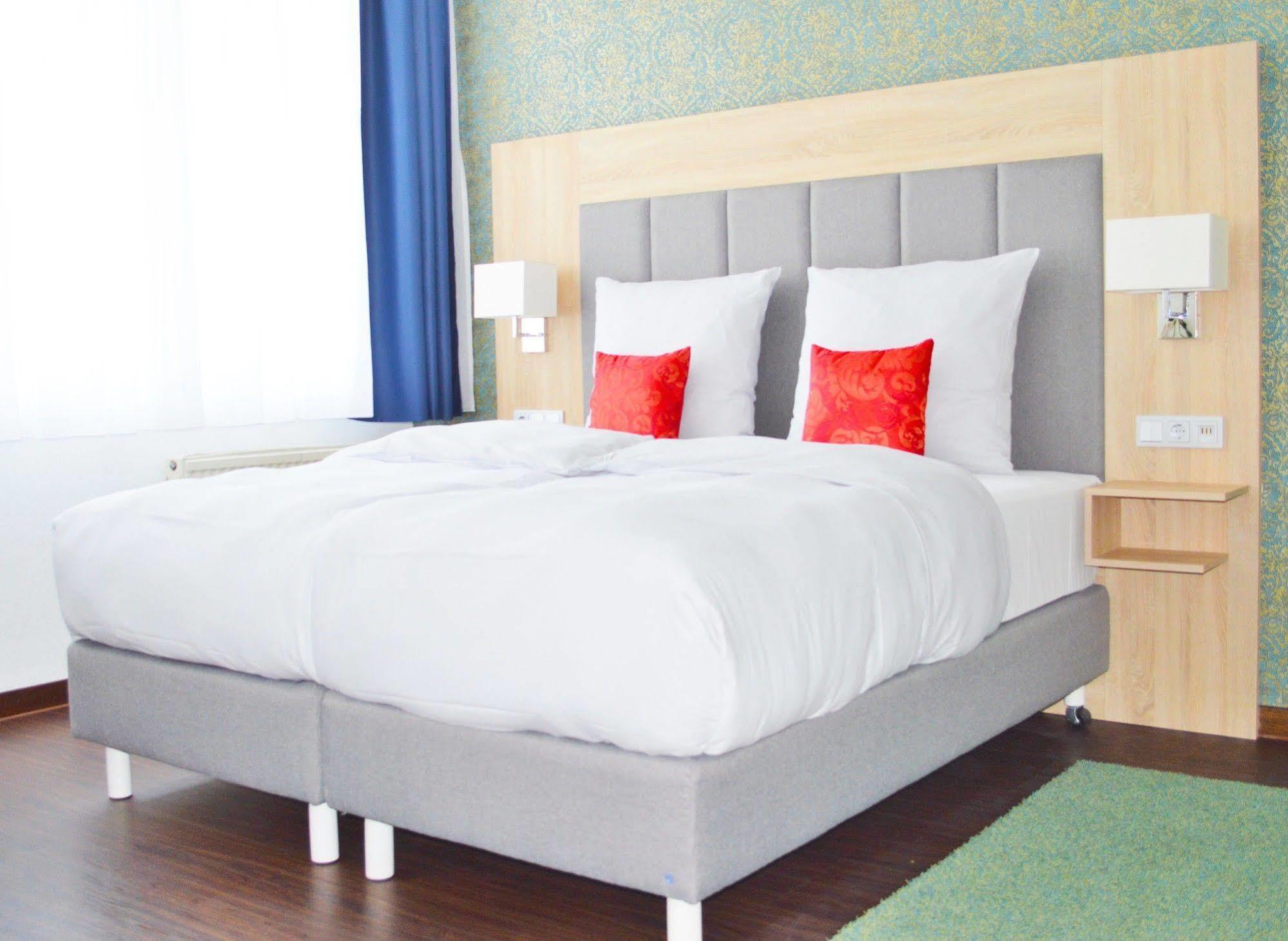 Pallas Hotel Дармщат Екстериор снимка