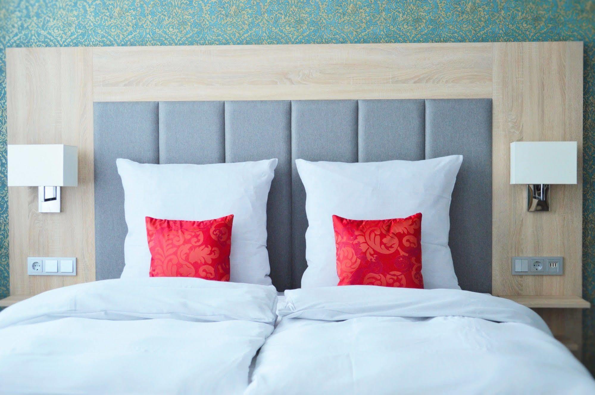 Pallas Hotel Дармщат Екстериор снимка
